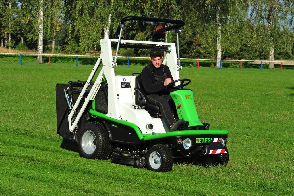 Rasentraktoren / Etesia - Tec-Profi