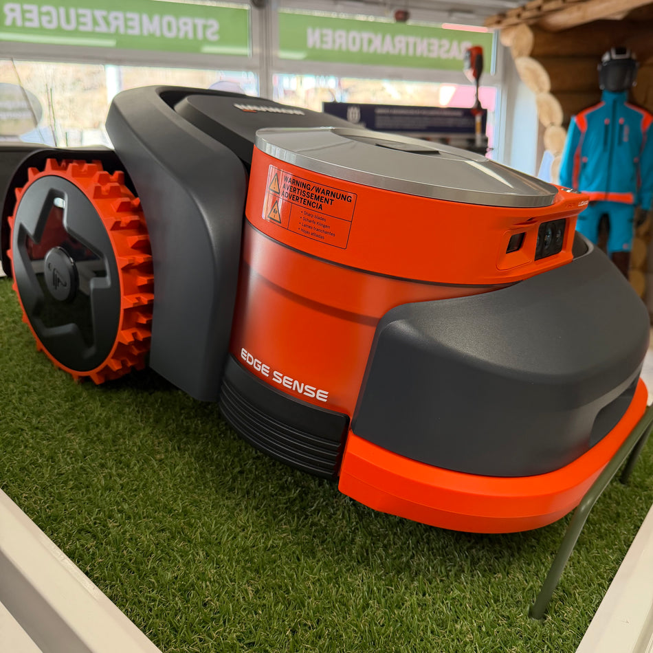 Segway Navimow H215E für Rasenflächen bis 1500m²