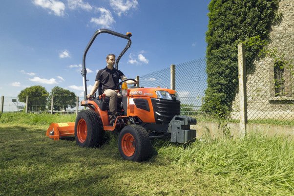 B1121 Kleiner Kompaktschlepper - Kubota