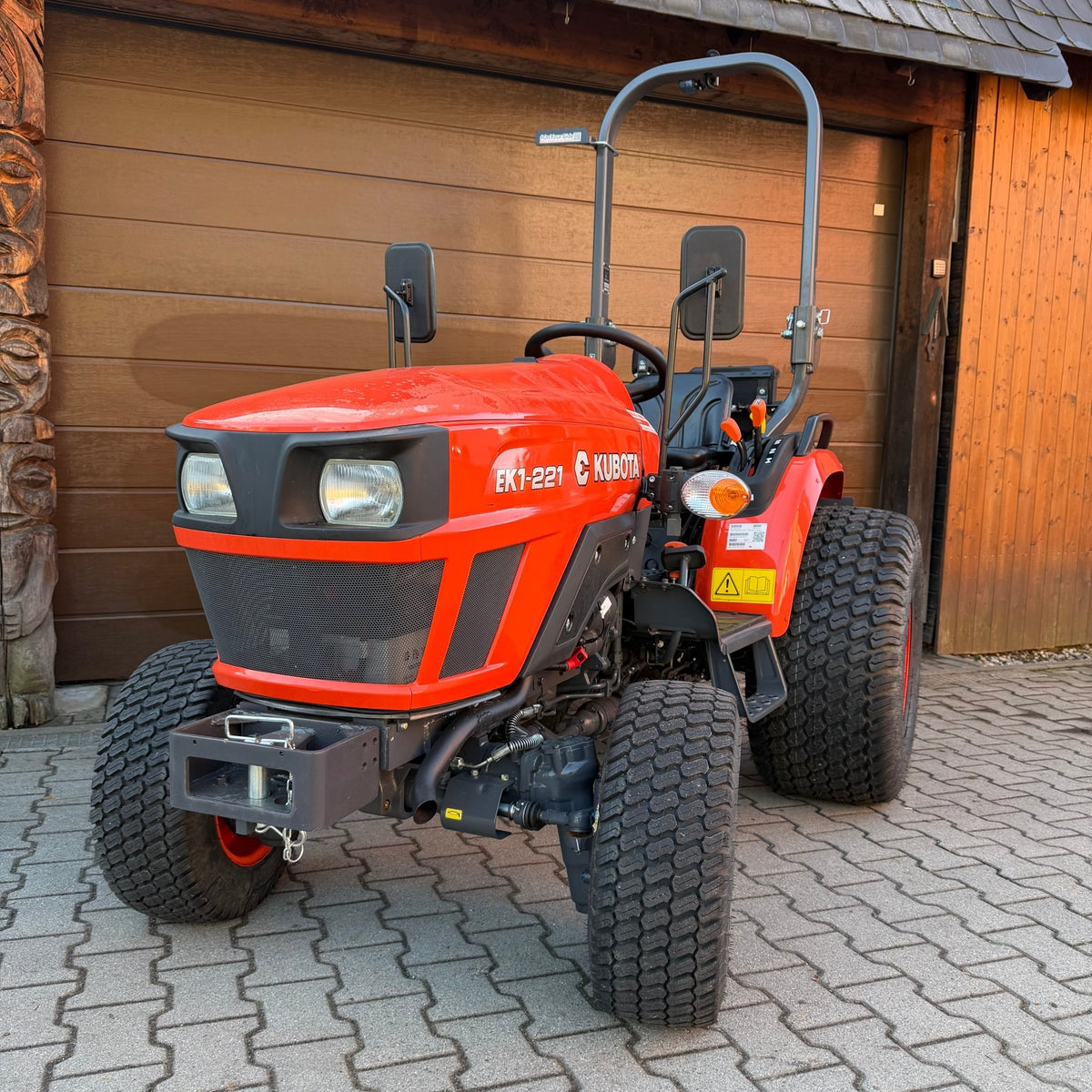 EK1-221 Einstiegstraktor kompakt und günstig Tageszulassung - Kubota