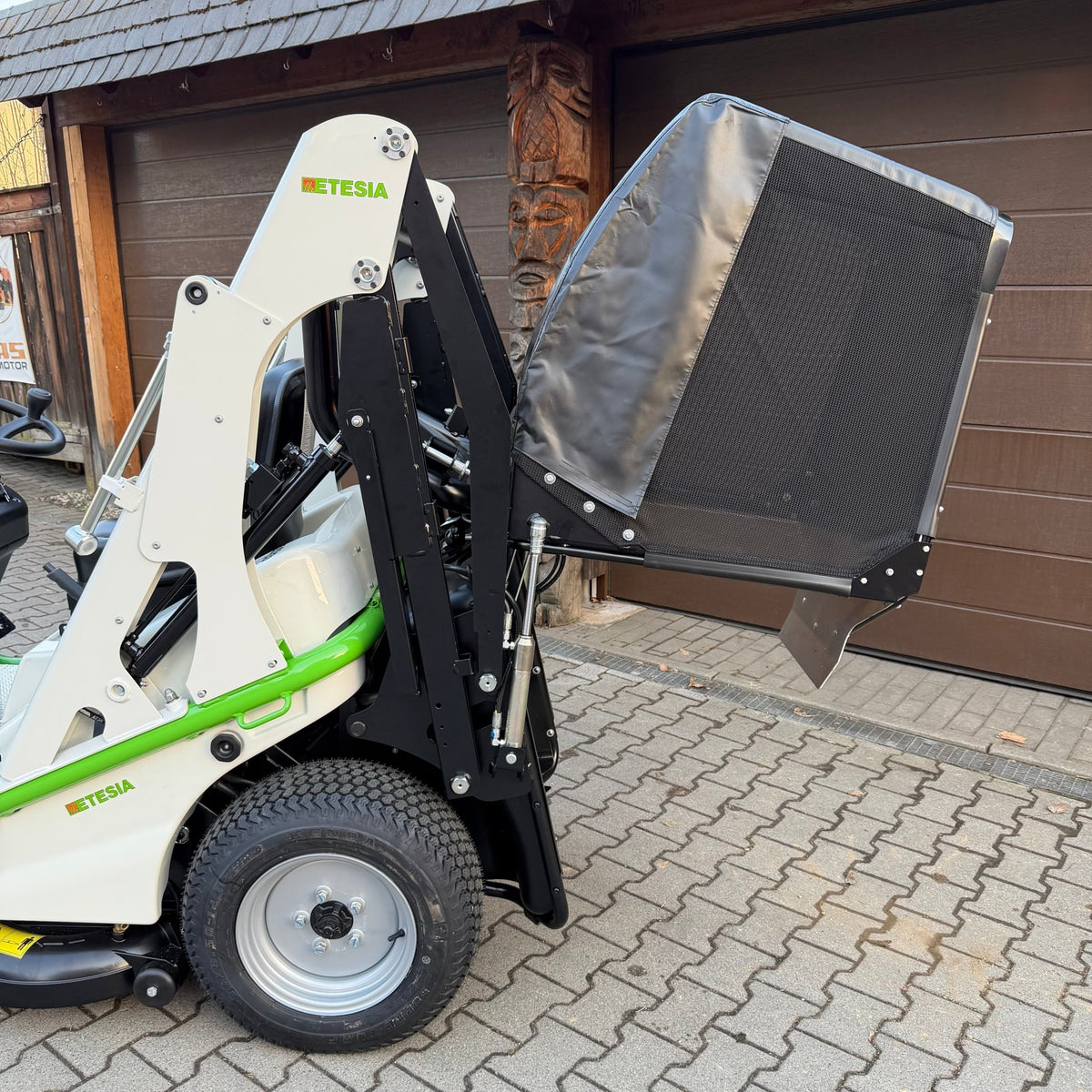 Etesia Profi-Rasentraktor Buffalo 100 BVHP - Etesia