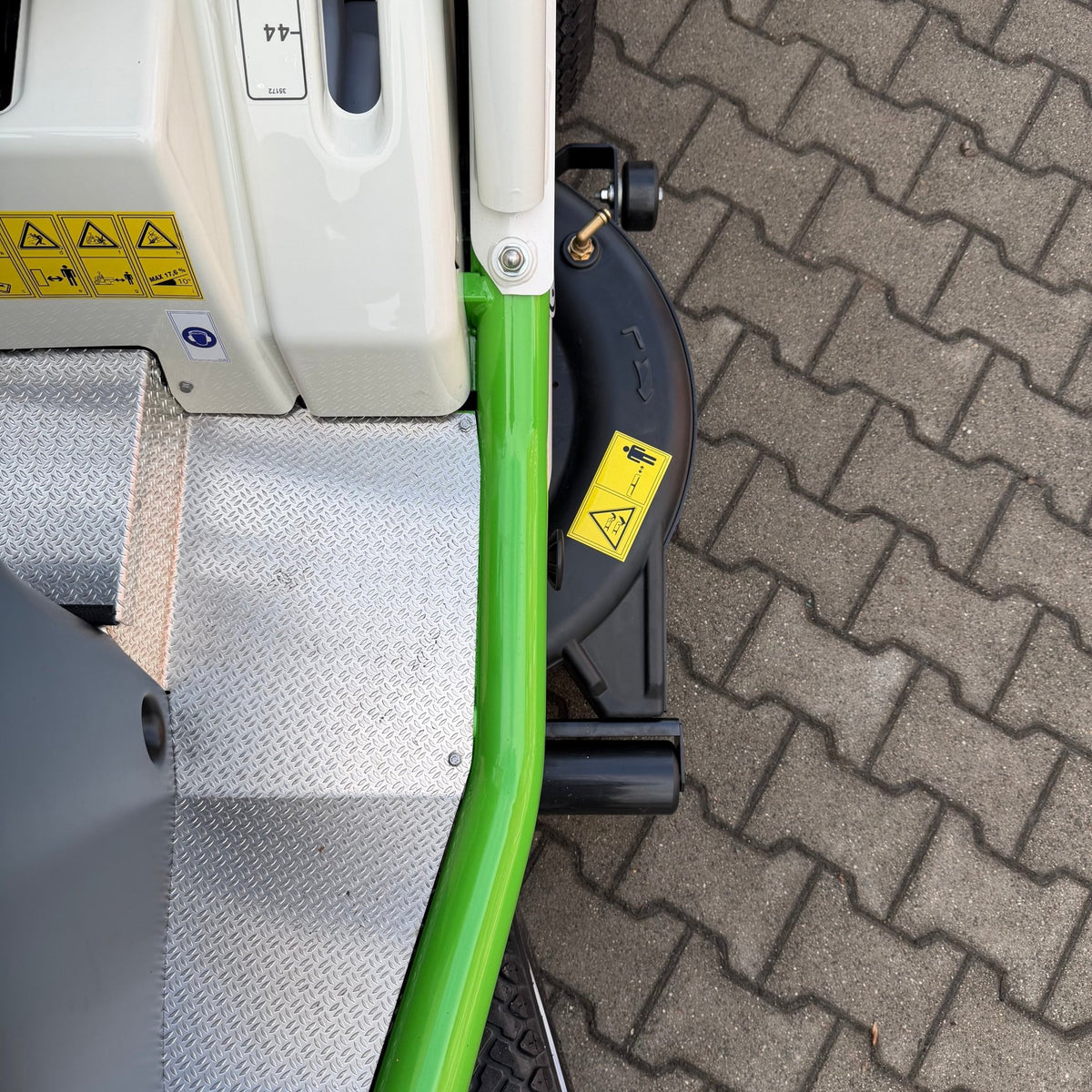 Etesia Rasentraktor Buffalo 124 HVHPX und HVHP - Etesia