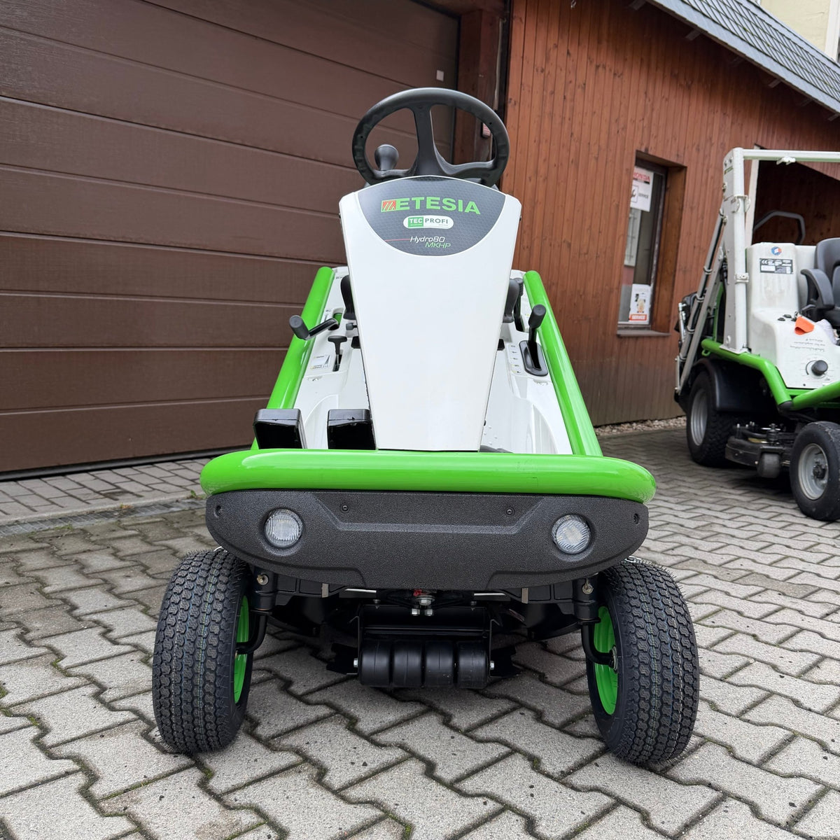 Etesia Rasentraktor MKHP3 Hydro 80 - Etesia