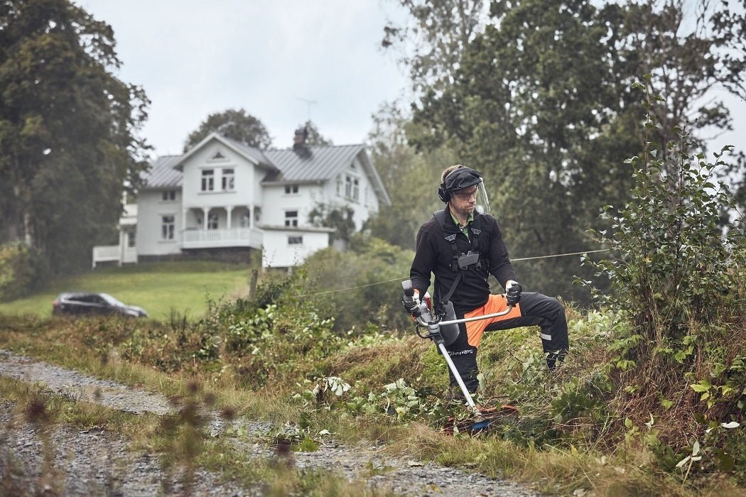 Husqvarna 535iFR Akku Freischneider für leichte Forstarbeiten - Husqvarna®