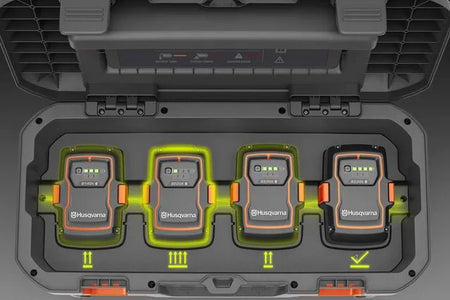 Husqvarna Akku Ladekoffer C1000X4 - Husqvarna®