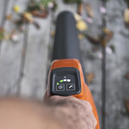 Husqvarna Akku Laubbläser 120iB - Husqvarna®