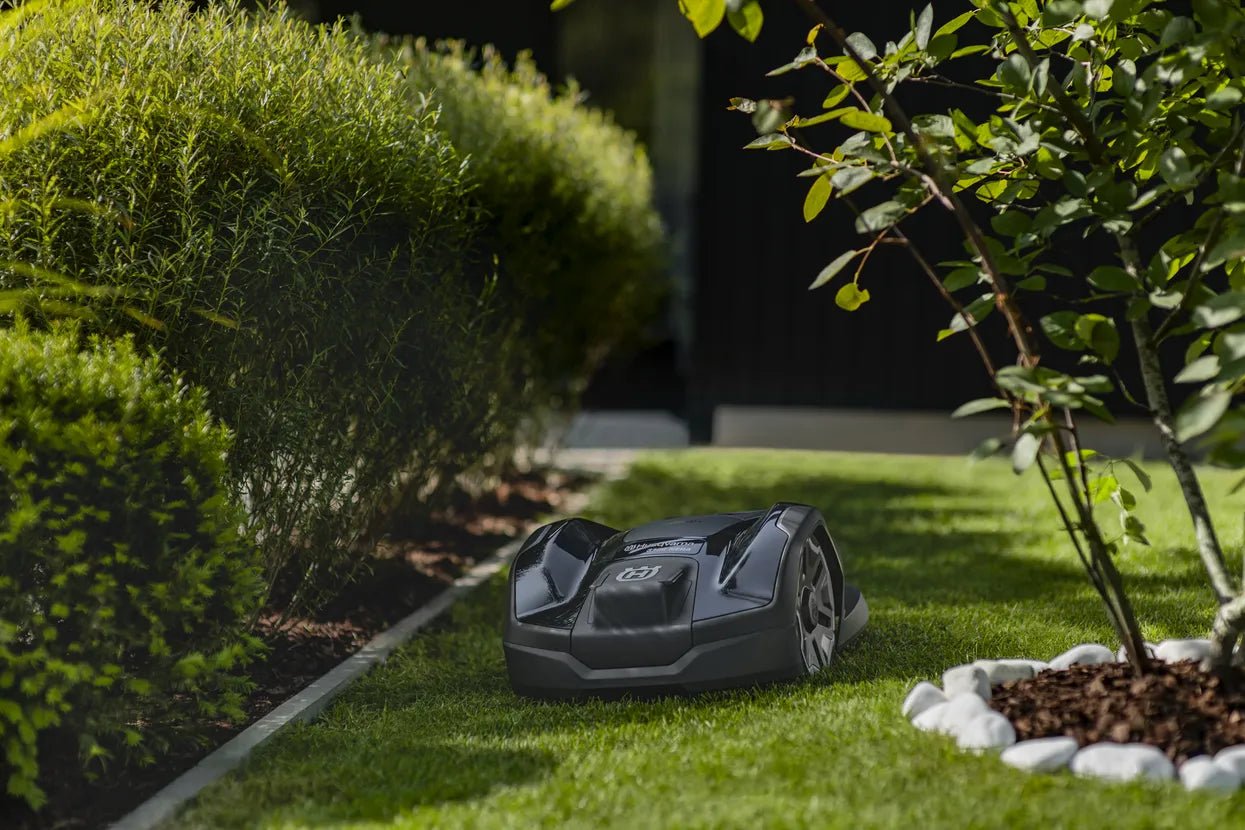 Husqvarna Automower 310E NERA - Husqvarna®
