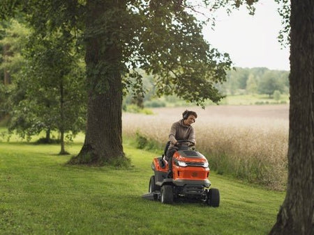 Husqvarna Rasentraktor TS 215T - Husqvarna®