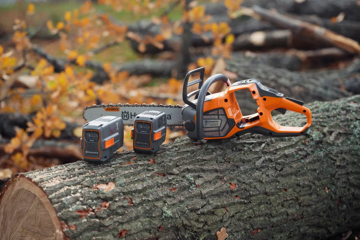 Komplett-Paket: Husqvarna 550iXP G Profi Akku-Kettensäge - Husqvarna®