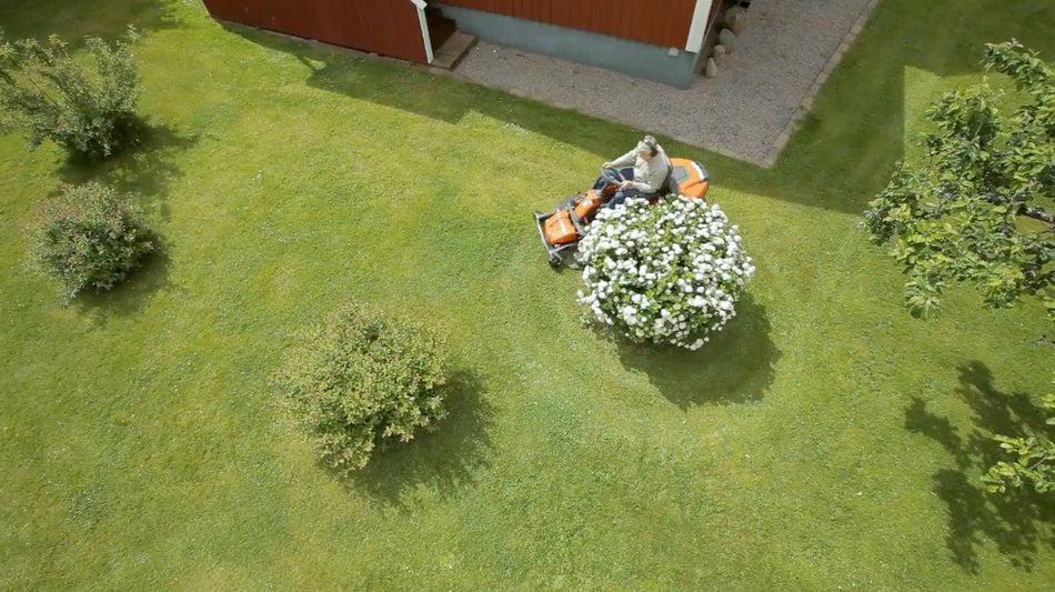 Rider R 318X mit Mähwerk - Husqvarna®